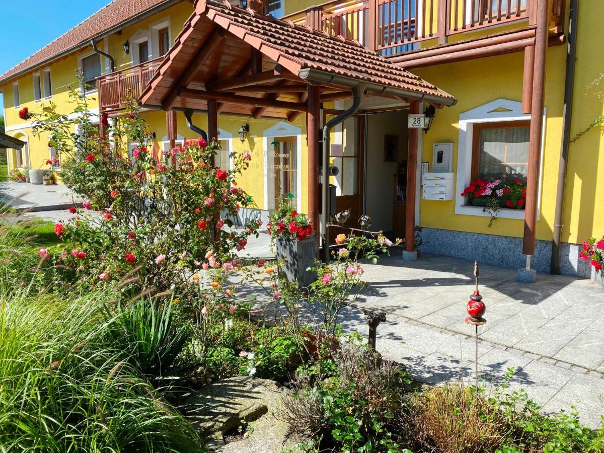 Gestehof Hetzenberg Haag Екстериор снимка